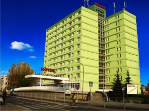  Hotel Accademia  Островец-Свентокшиски